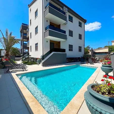 Apartmán Sara Ii *