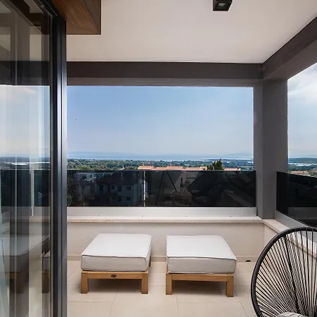 Sara Ii Apartman *