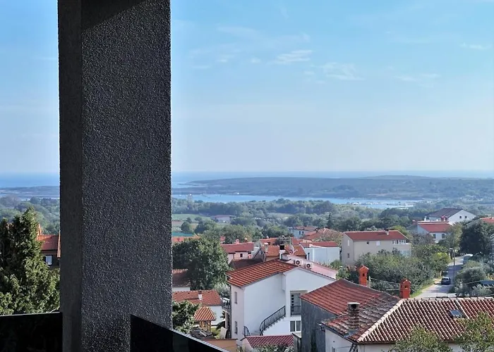 Sara Ii * Ližnjan